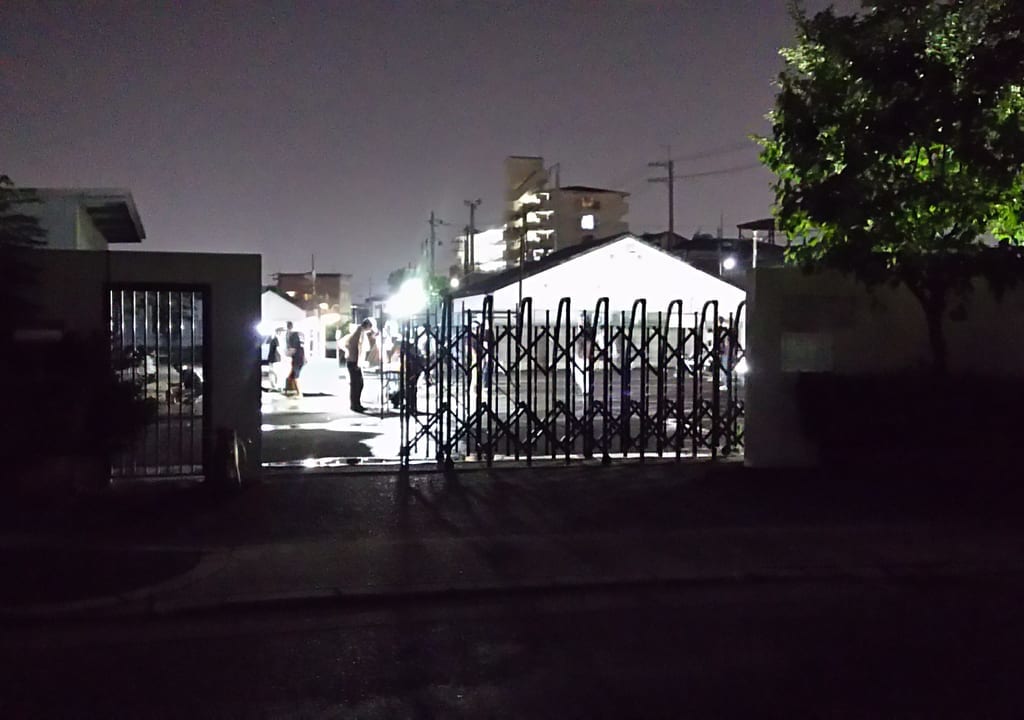 三津屋北４・５で開催された子どもの夜店　大阪ガス　駐車場
