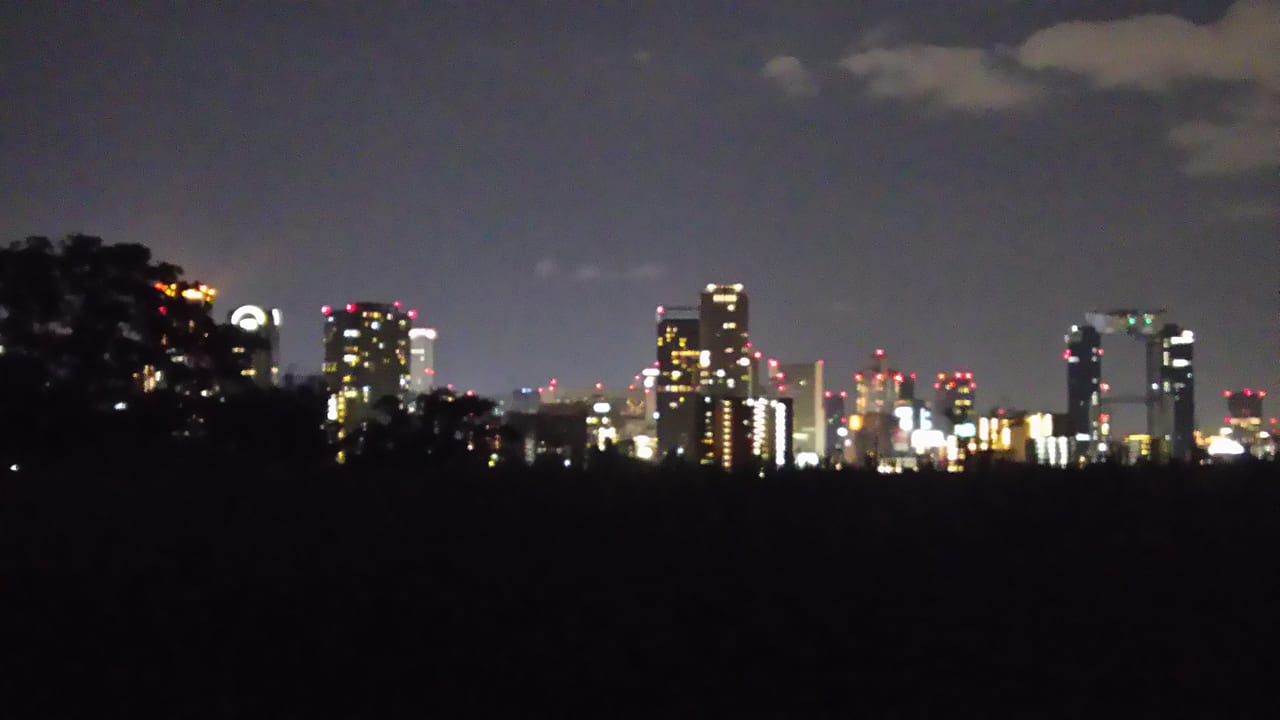 淀川区内からみた梅田の夜景